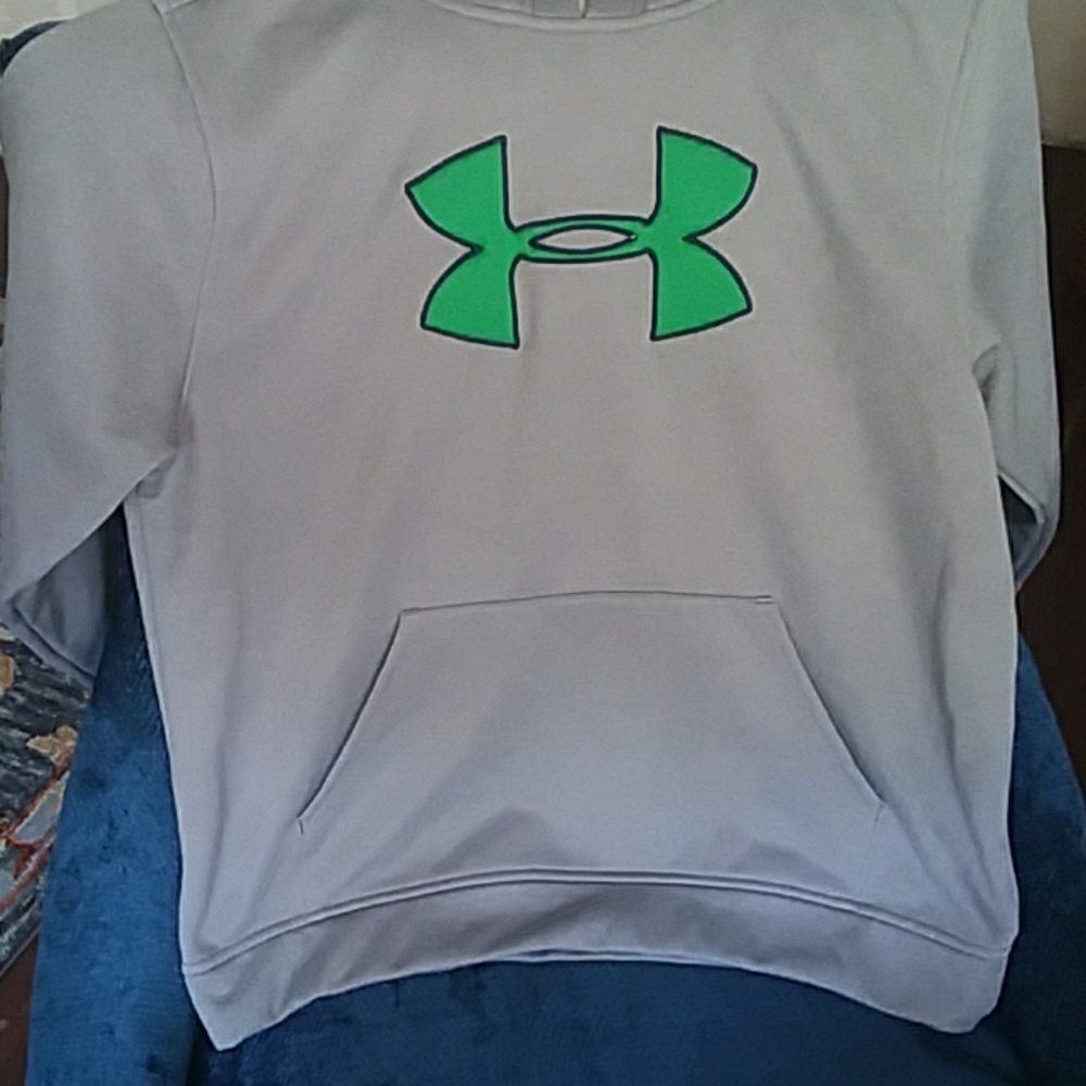 Under Armour Hoodie